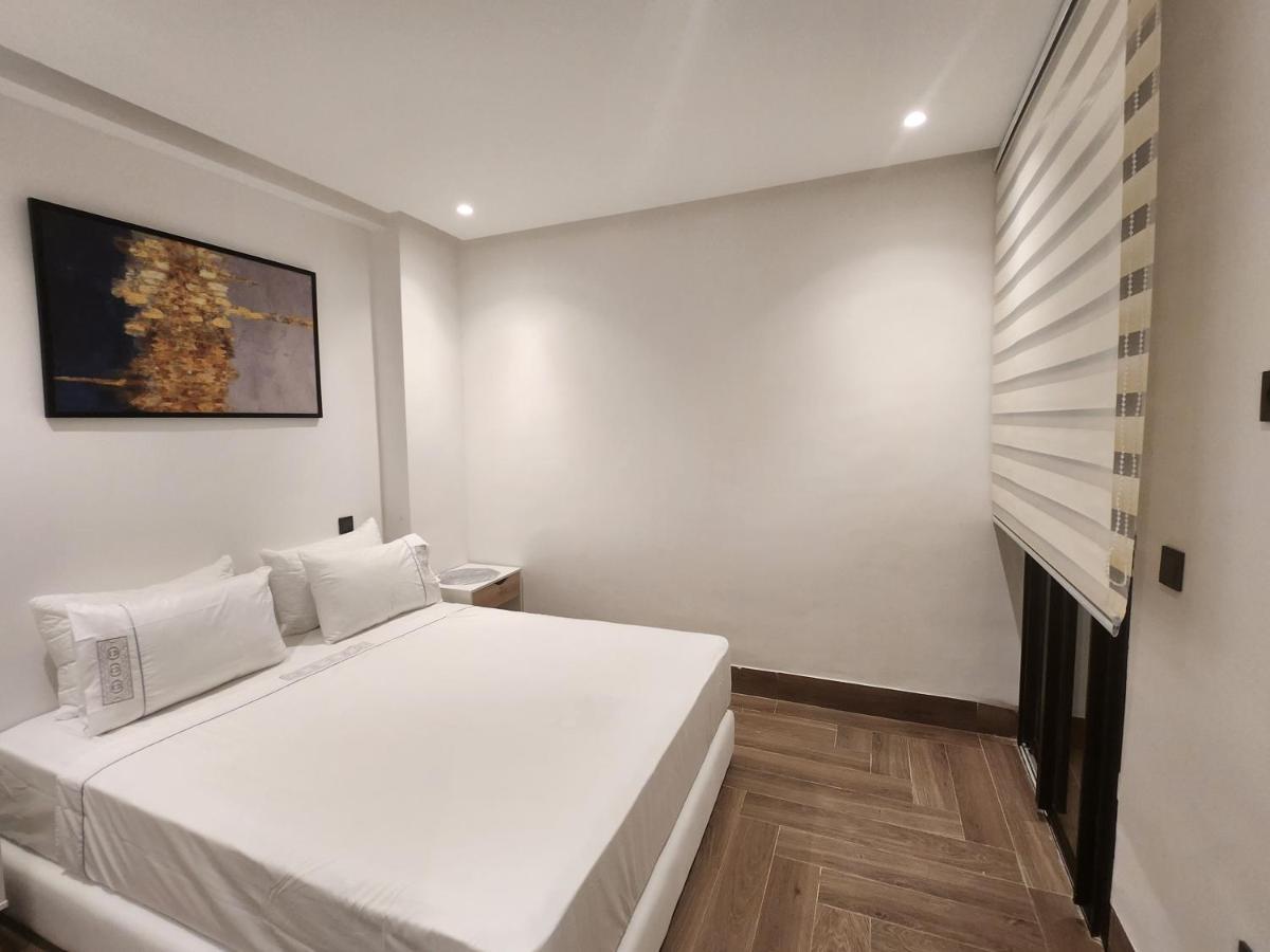 Modern Luxury Retreat: 2-Bedroom Apartment In The Heart Of Marrakech Marrakesh Bagian luar foto