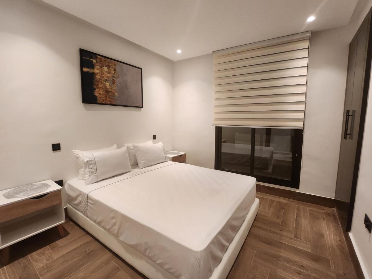 Modern Luxury Retreat: 2-Bedroom Apartment In The Heart Of Marrakech Marrakesh Bagian luar foto